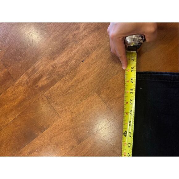 Woman’s Max studio skinny jeans size 8 - Picture 5 of 5